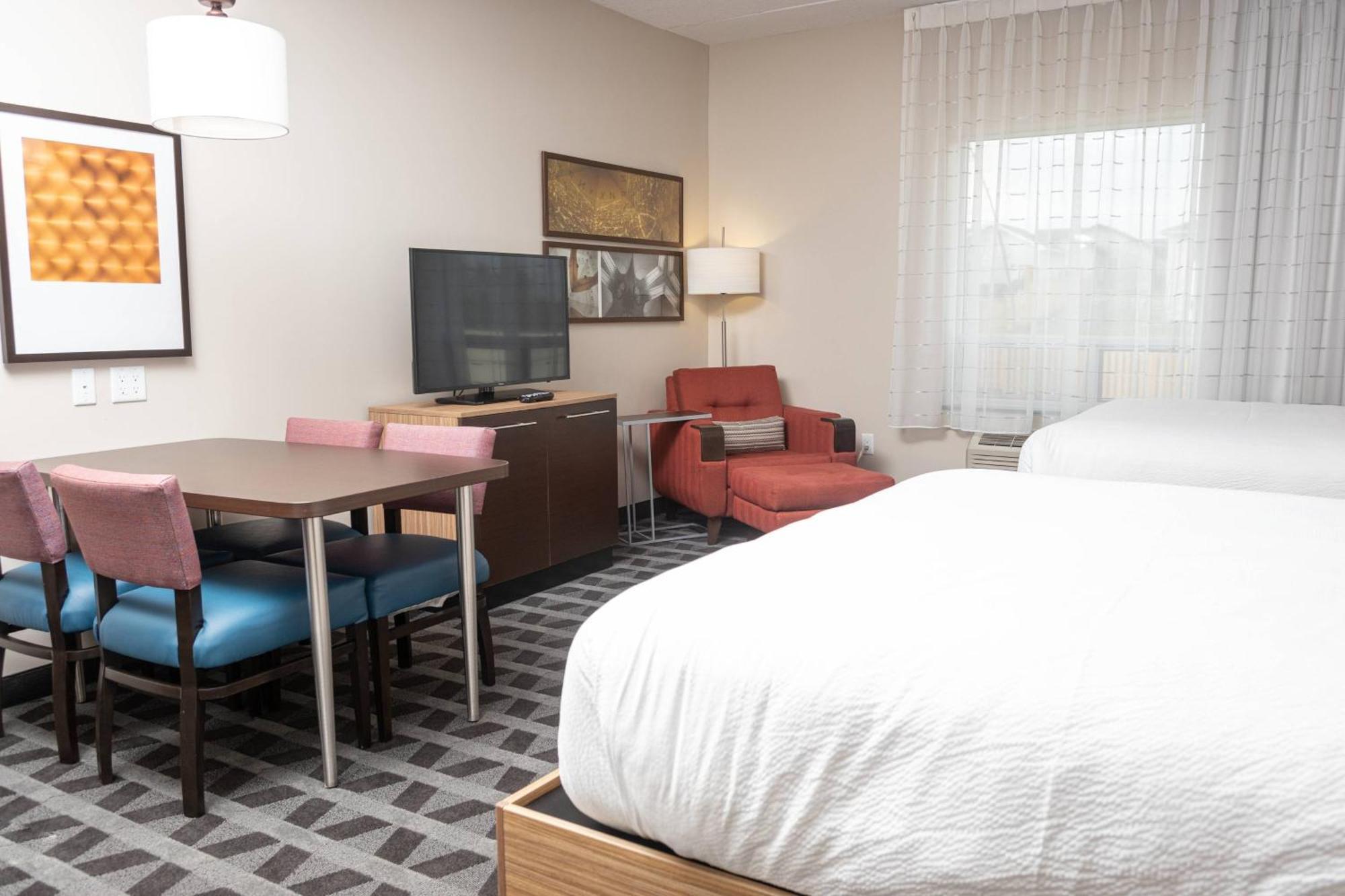 Towneplace Suites By Marriott Petawawa Exterior photo